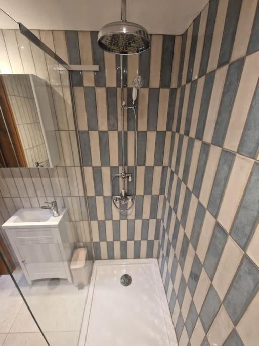 Brook House Apartment Bunbury Ngoại thất bức ảnh